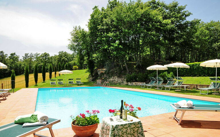 Casale Chieteno: Outdoor, Pool, Summer