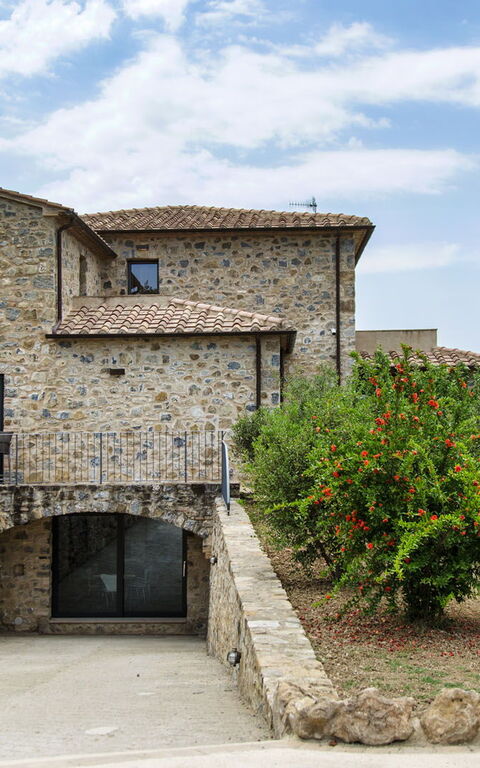 Villa Chiugi: Building Exterior, Garden, Outdoor