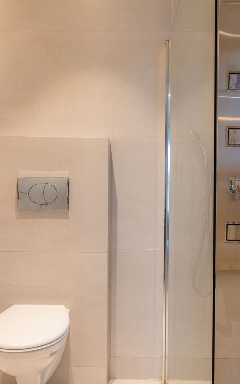 Villa Yaisemi: Bathroom