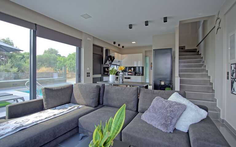 Villa Popi: Kitchen, Living Room