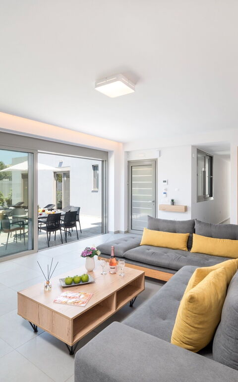 Villa Ampela: Living Room