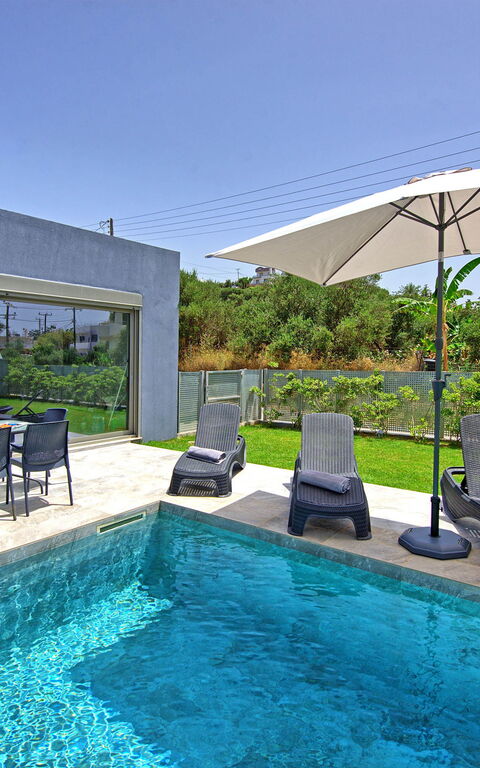 Villa Ampela: Outdoor, Pool, Summer
