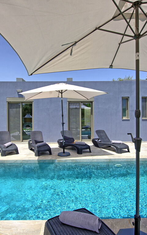 Villa Ampela: Outdoor, Pool