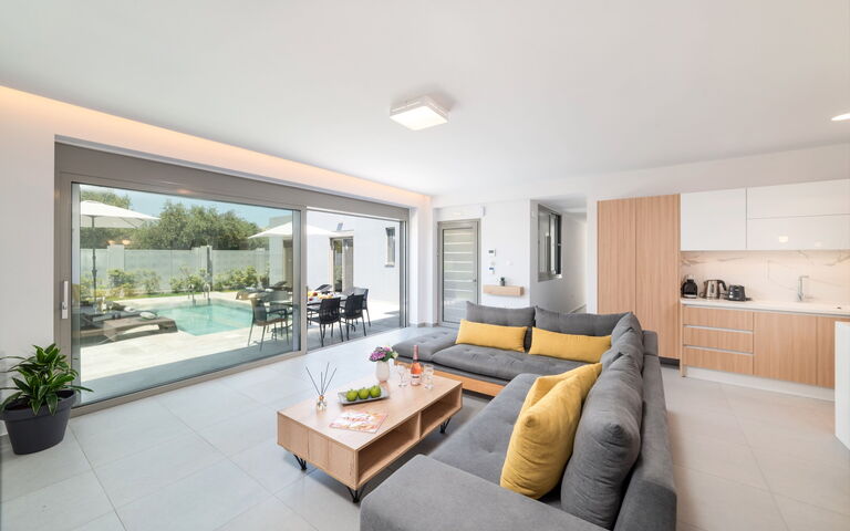 Villa Ampela: Living Room