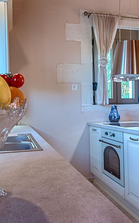 Villa Despanto: Kitchen