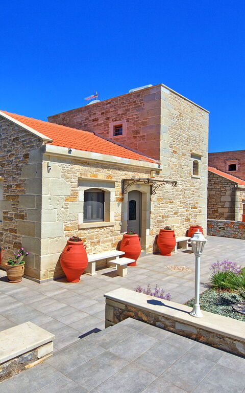 Villa Despanto: Building Exterior, Summer