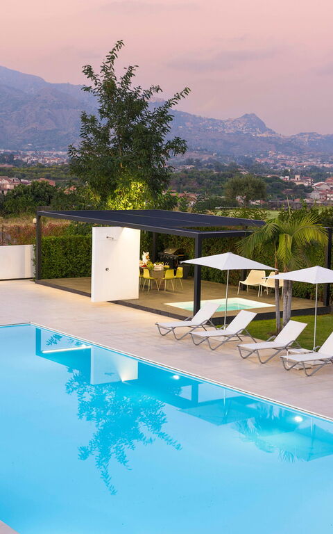Villa Greta: Garden, Pool, Scenic View