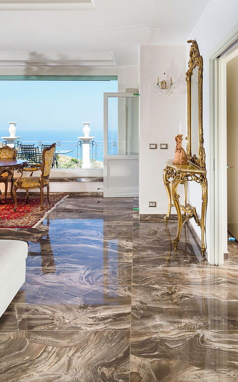 Villa Estella: Living Room