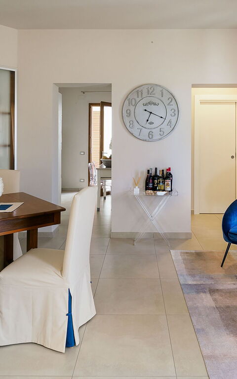 Gelsomina: Dining Room