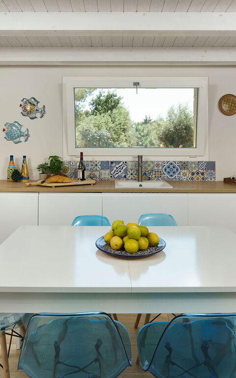 Marinella Punta Milocca: Dining Room, Kitchen