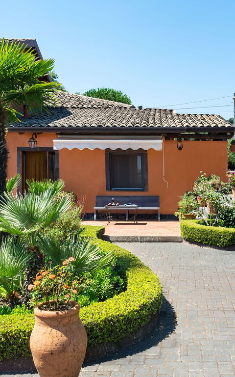 Villa Palmento Rosa: Building Exterior, Outdoor