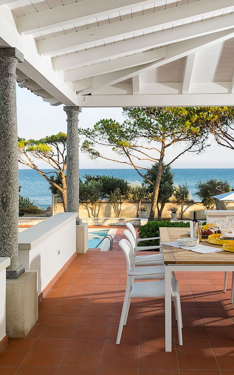 Villa Maya: Balcony / Terrace / Patio, Outdoor