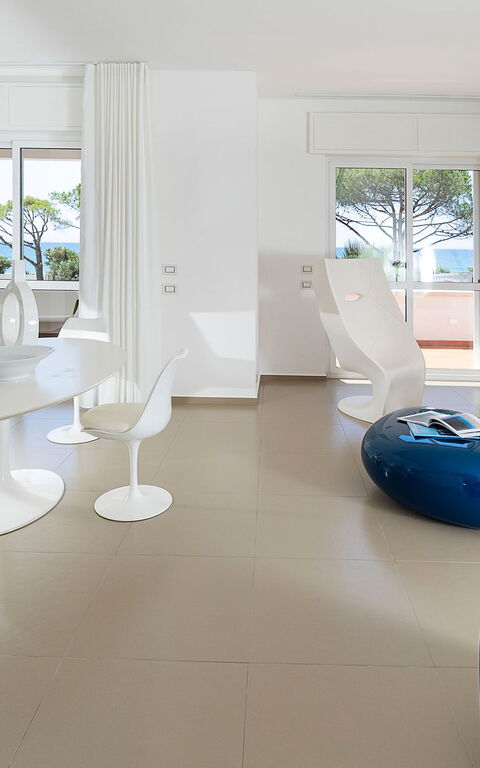 Villa Maya: Dining Room, Kitchen, Living Room