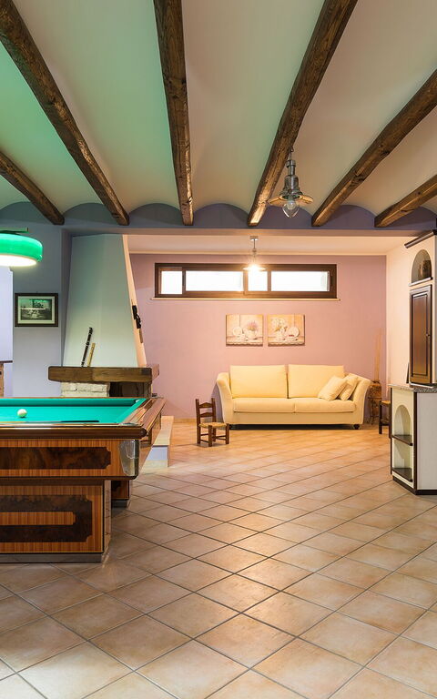 Villa Cielo: Living Room, Other Room