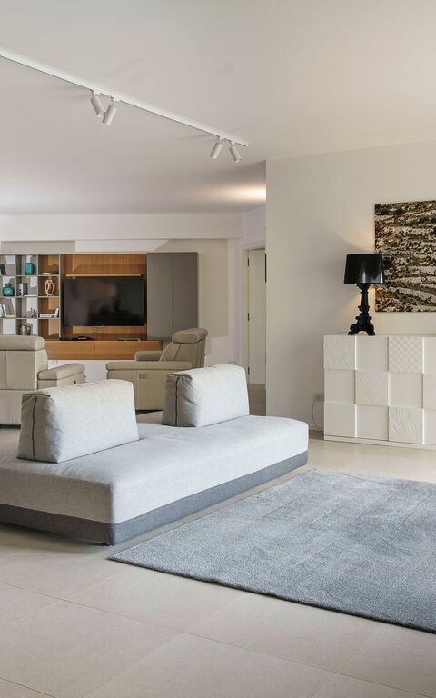 Villa Meravilla: Living Room