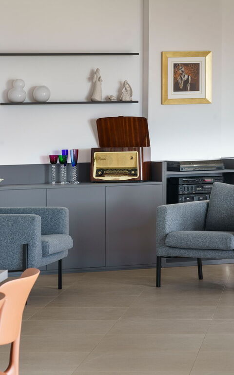 Villa Meravilla: Living Room