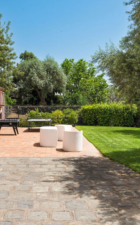 Villa Mila: Balcony / Terrace / Patio, Building Exterior, Garden, Outdoor