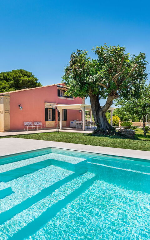 Villa Girasole: Outdoor, Pool