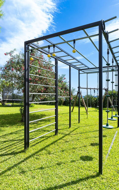 Galatea: Garden, Outdoor