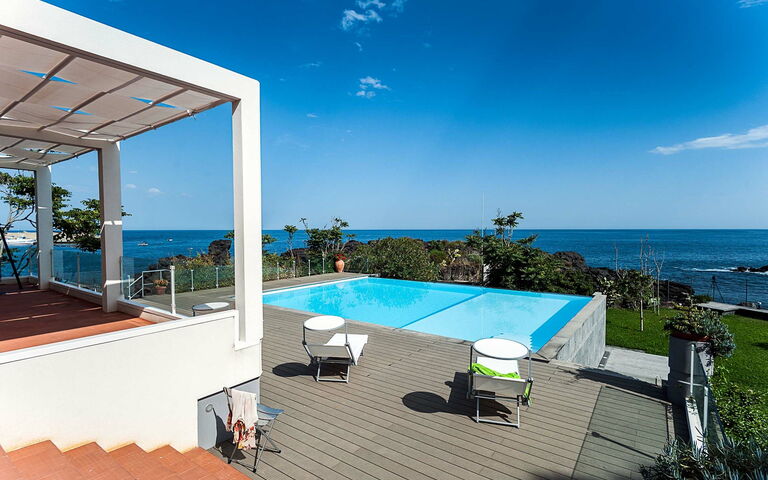 Galatea: Outdoor, Pool