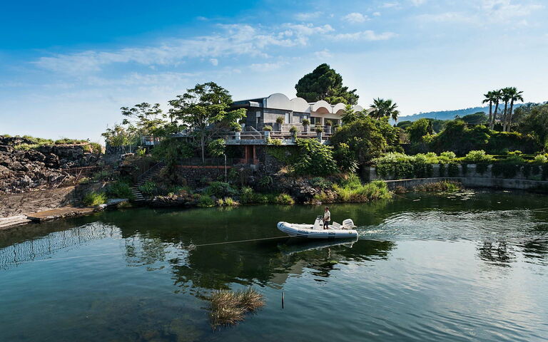 Galatea: Outdoor, Summer