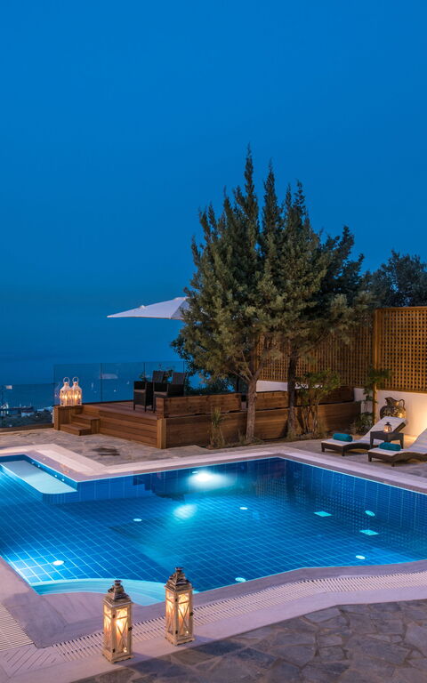 Villa Artemis: Pool, Scenic View