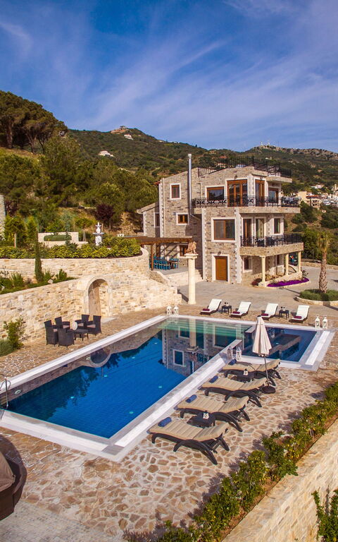Villa Bella Mare: Building Exterior, Garden, Pool