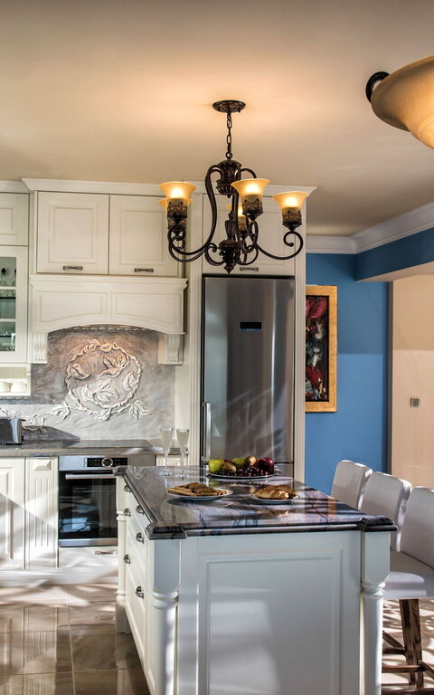 Villa Santor: Dining Room, Kitchen