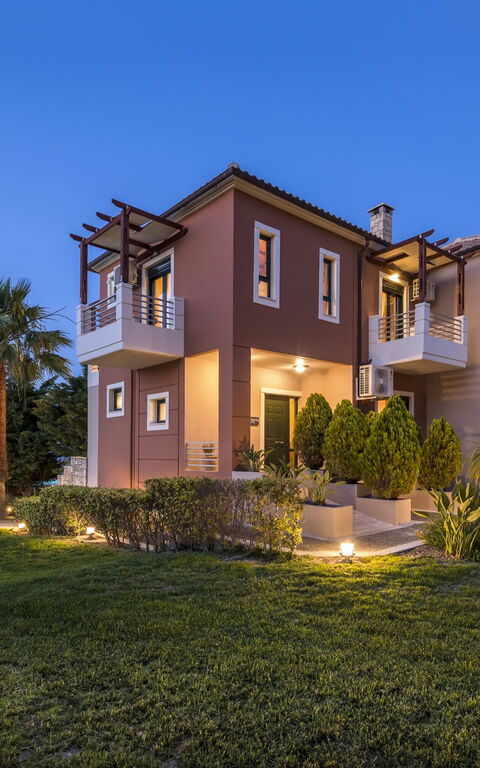 Villa Myrtia: Scenic View