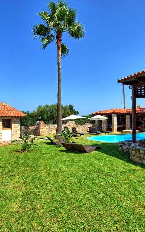 Villa Milon: Garden, Outdoor