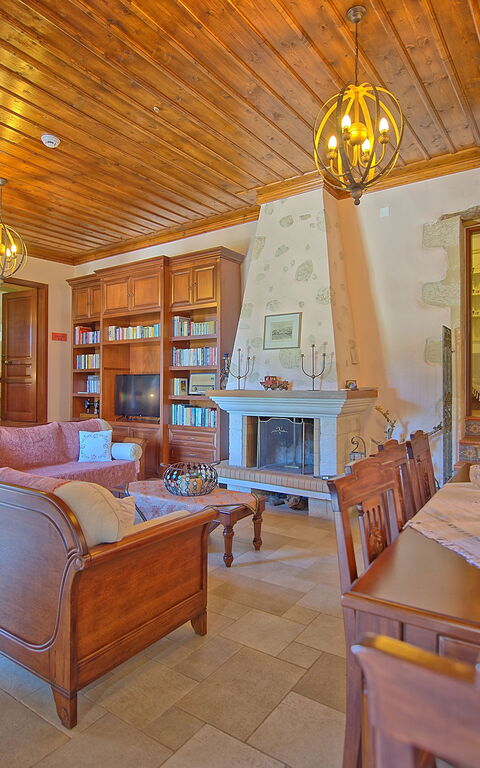 Villa Rodanthi: Living Room