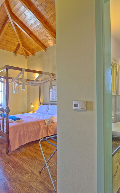 Villa Rodanthi: Bathroom, Bedroom