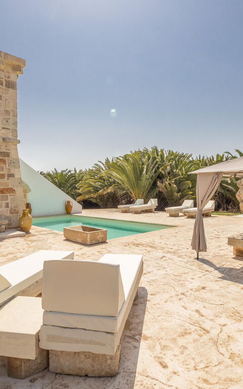 Villa Turris: Balcony / Terrace / Patio, Pool