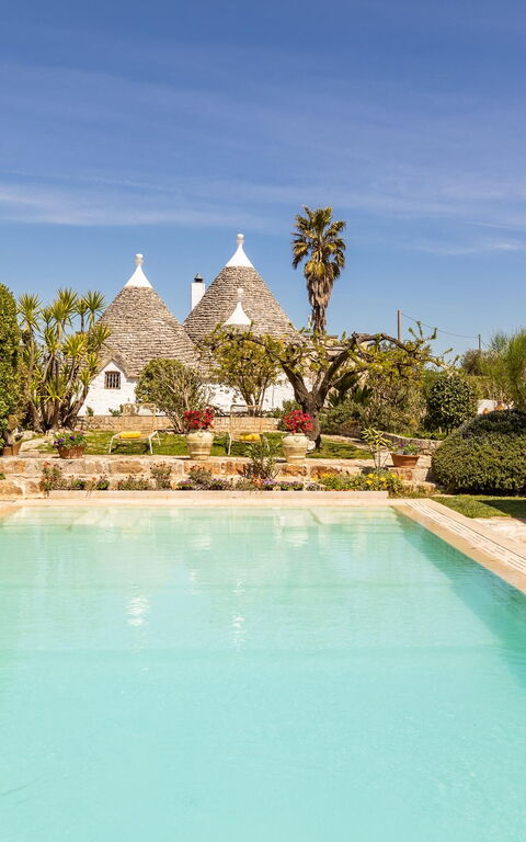 Trullo Patricia Pool: Garden, Outdoor, Pool