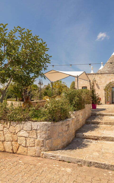 Trullo Patricia Pool: Building Exterior, Main Entrance