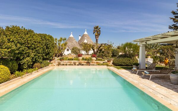 Trullo Patricia Pool: Garden, Outdoor, Pool