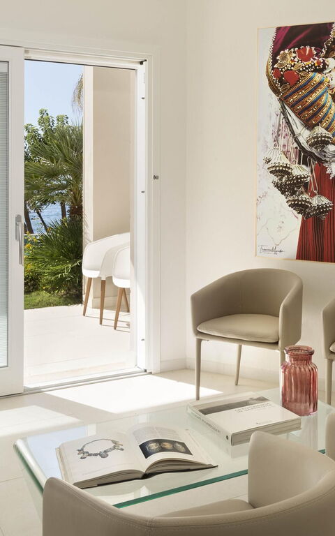 Villa Vera: Balcony / Terrace / Patio, Living Room