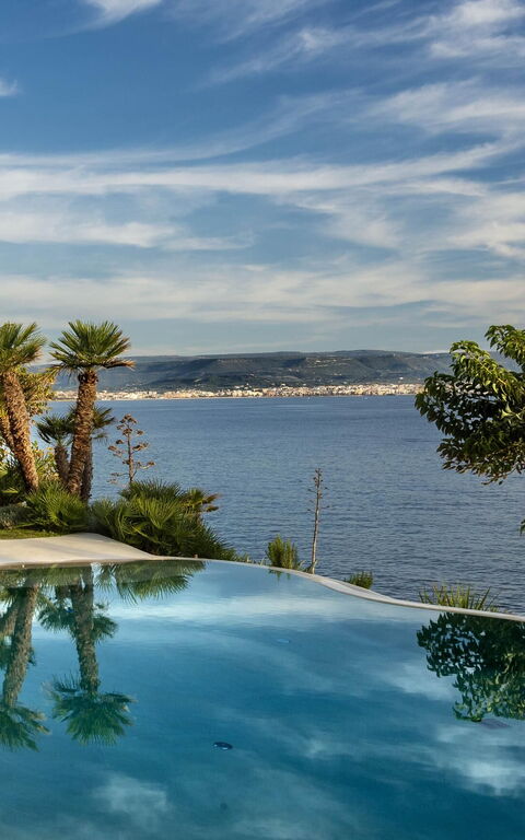 Villa Vera: Balcony / Terrace / Patio, Garden, Pool, Scenic View