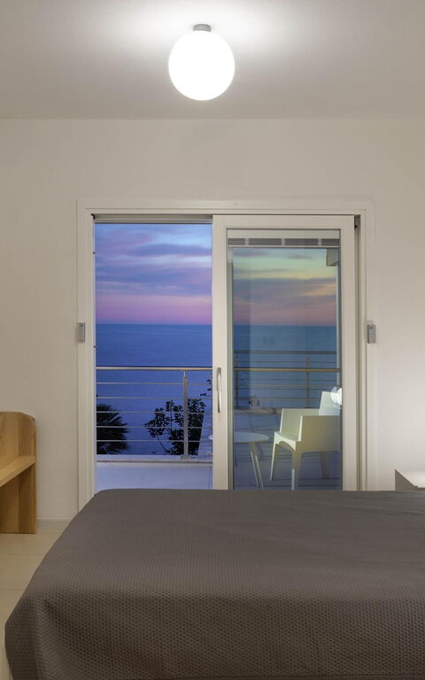 Villa Vera: Balcony / Terrace / Patio, Bedroom, Scenic View