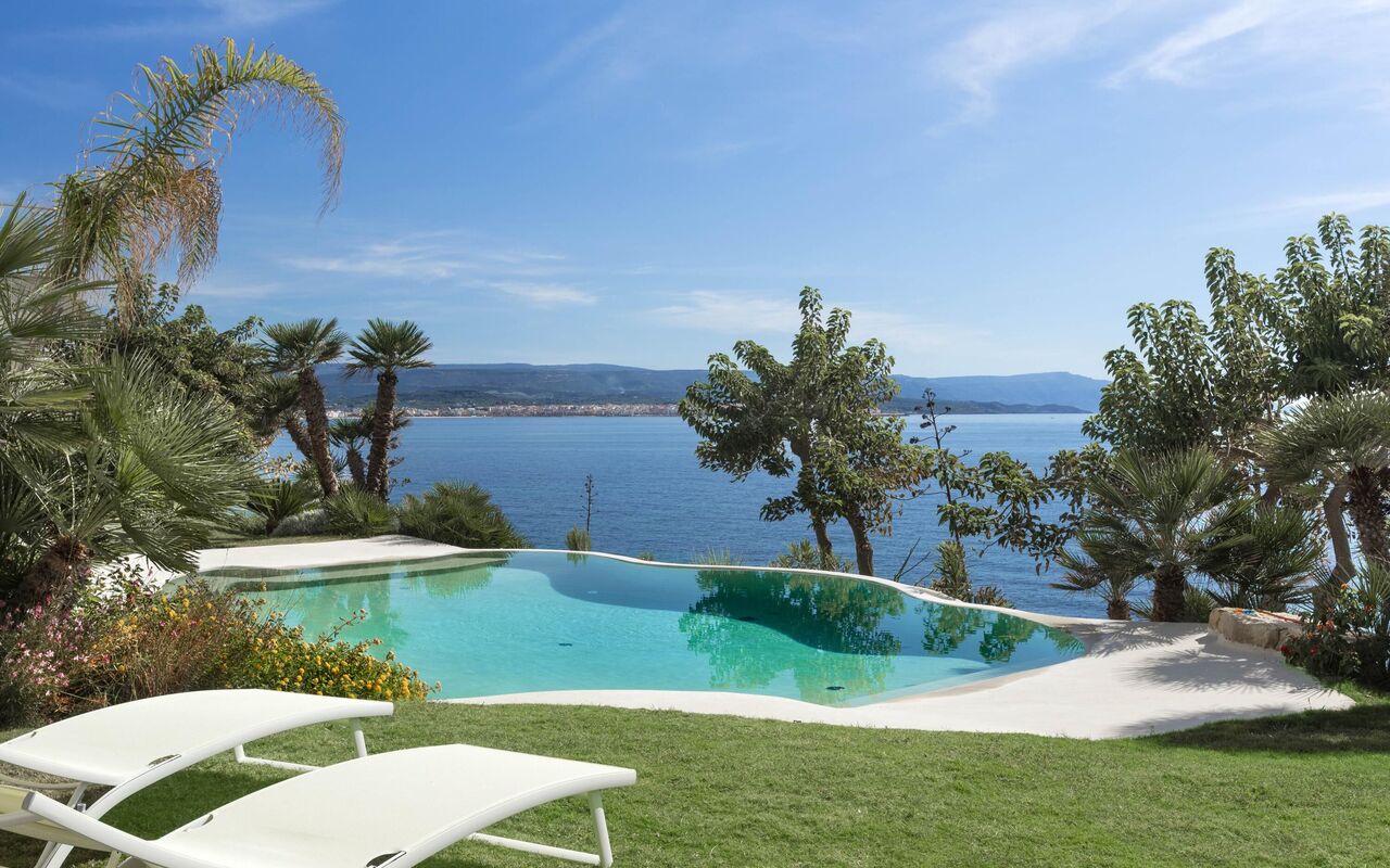 Villa Vera: Garden, Pool, Scenic View