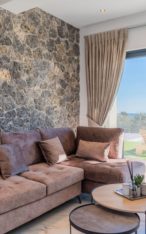 Villa Olivum: Kitchen, Living Room