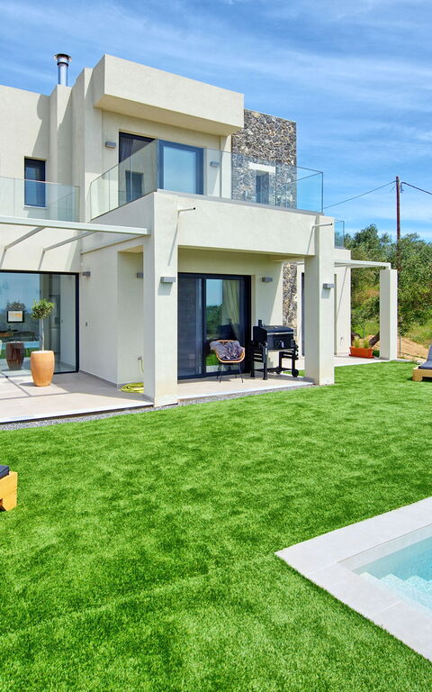 Villa Olivum: Outdoor, Pool, Summer