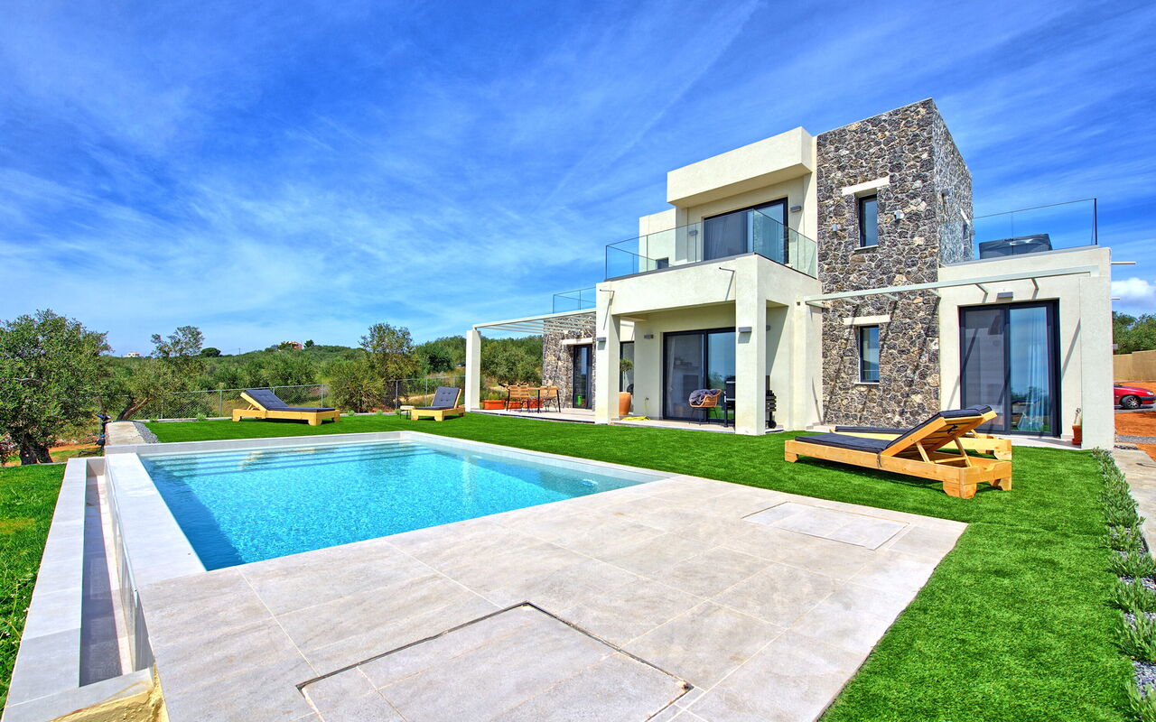 Villa Olivum: Outdoor, Pool, Summer