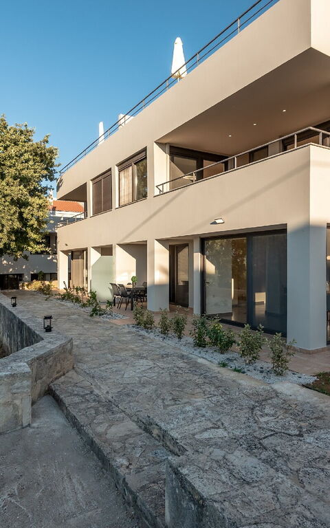 Aelia: Building Exterior, Garden