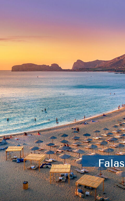 Villa Flora: Building Exterior, Scenic View, Summer