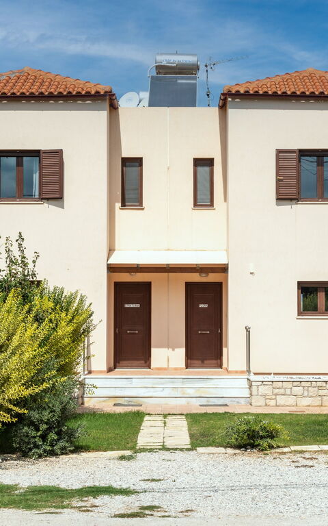 Villa Flora: Building Exterior, Main Entrance, Outdoor