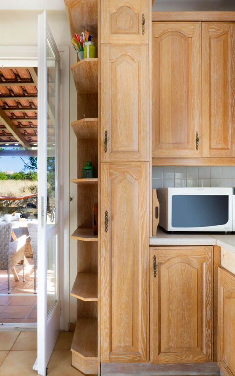Villa Giani: Kitchen, Outdoor