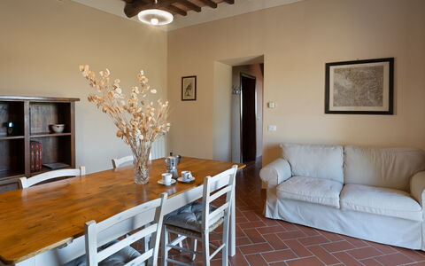 Accommodation Pesa: Dining Room, Living Room