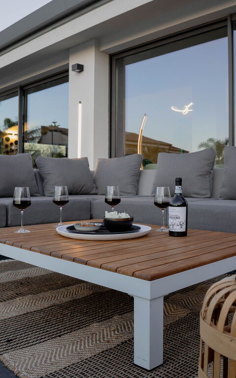 Villa Vincenzo: Balcony / Terrace / Patio, Building Exterior, Outdoor