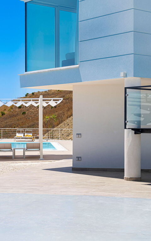 Villa Domizia: Building Exterior